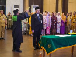 Lantik Erfin Fahrurrazi Jadi Penjabat Sekda, Rico Waas Minta Percepat Kinerja OPD Tanpa Langgar Aturan