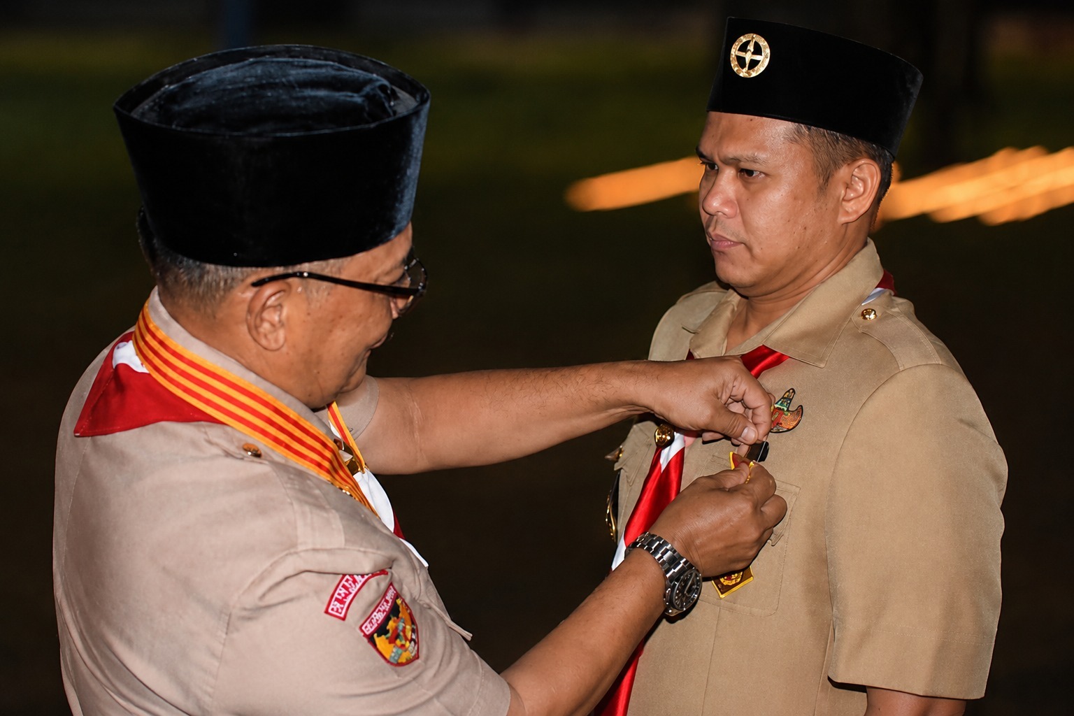 Bupati dan Wabup Sergai Terima Lencana Darma Bakti Gerakan Pramuka 1 Bupati dan Wabup Sergai Terima Lencana Darma Bakti Gerakan Pramuka