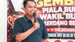 Bupati dan Wabup Sergai Ramaikan Trup Gembira 2 Bupati dan Wabup Sergai Ramaikan Trup Gembira