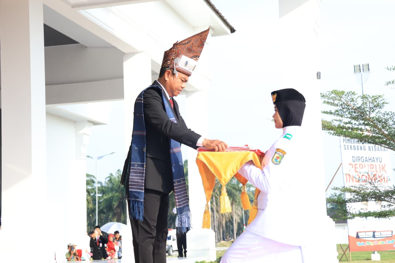 HUT RI ke-81 di Sergai, Upacara Khidmat dan Penuh Semangat Kebangsaan 1 HUT RI ke-81 di Sergai, Upacara Khidmat dan Penuh Semangat Kebangsaan