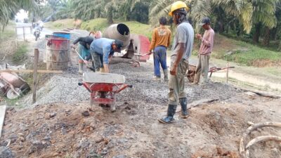 Kontraktor PT. Creo Aras Mujur Diduga Menggunakan Material Tak Berizin untuk Proyek Jembatan