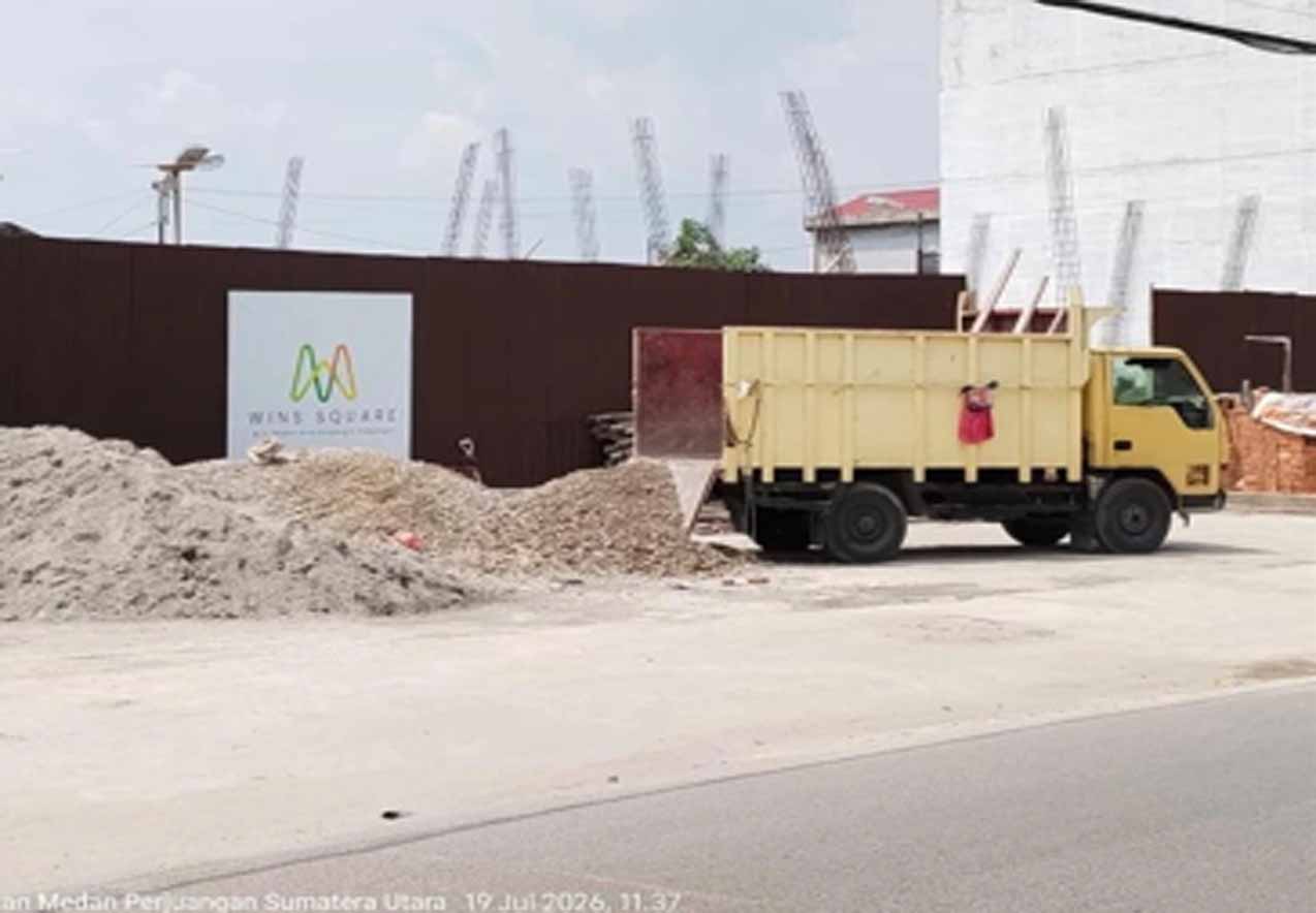 Ruko Wins Square Kembali Dikerjakan, PBG Belum Terpasang