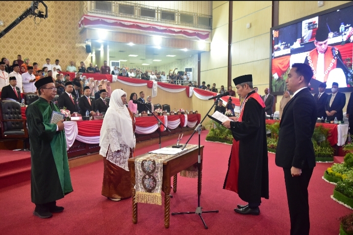 DPRD Medan Resmi Lantik Hj Sri Rezeki AMd Jadi Wakil Ketua DPRD Kota Medan Sisa Masa Jabatan 2024-2029