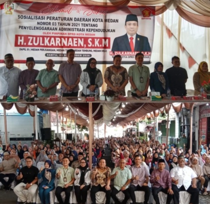 Zulkarnain Tampung Curhat Warga Soal KTP, Akte Kelahiran Dan PKH Lewat Jawaban Menyejukkan 1 Zulkarnain Tampung Curhat Warga Soal KTP, Akte Kelahiran Dan PKH Lewat Jawaban Menyejukkan