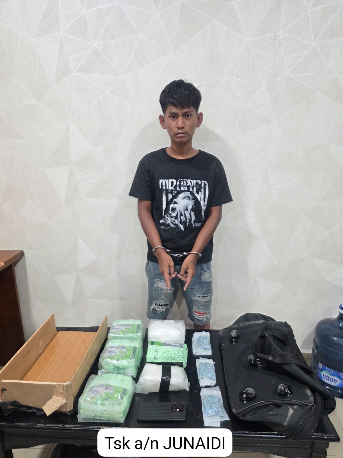 5 Kg Sabu dan 285 Butir Ekstasi ke Madura Berhasil di Amankan Satnarkoba Polres Asahan 1 5 Kg Sabu dan 285 Butir Ekstasi ke Madura Berhasil di Amankan Satnarkoba Polres Asahan