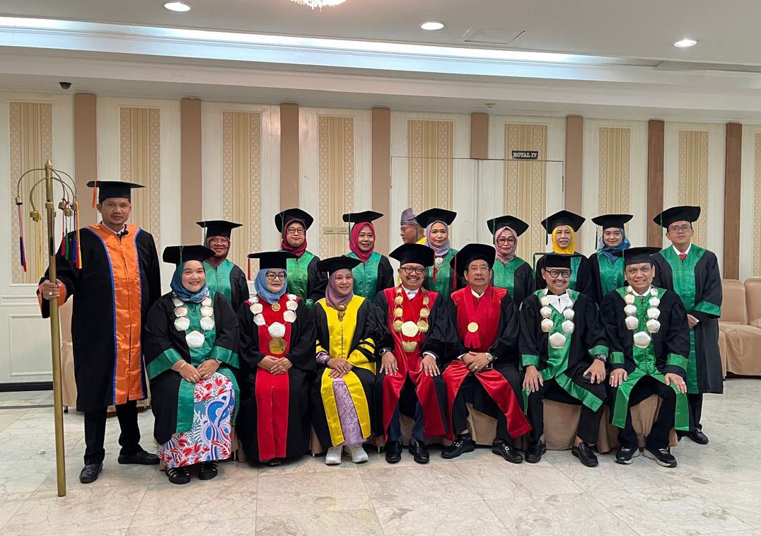 Unham Lepas 169 Sarjana dari 4 Fakultas, Prof. OK. Saidin: Perlu Rancang Kurikulum Hubungkan Akhlak, Etika dan Adab dengan Situasi Digital Nyata 2 Unham Lepas 169 Sarjana dari 4 Fakultas, Prof. OK. Saidin: Perlu Rancang Kurikulum Hubungkan Akhlak, Etika dan Adab dengan Situasi Digital Nyata