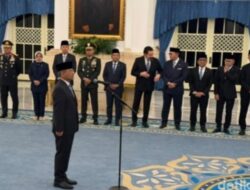 Presiden Prabowo Lantik Suahasil Nazara Gantikan Purbaya Yudhi Sadewa