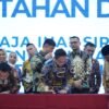 Ikuti Rakor Penguatan Tata Kelola Dan Pencegahan Korupsi, Rico Waas Tandatangani Komitmen Bersama