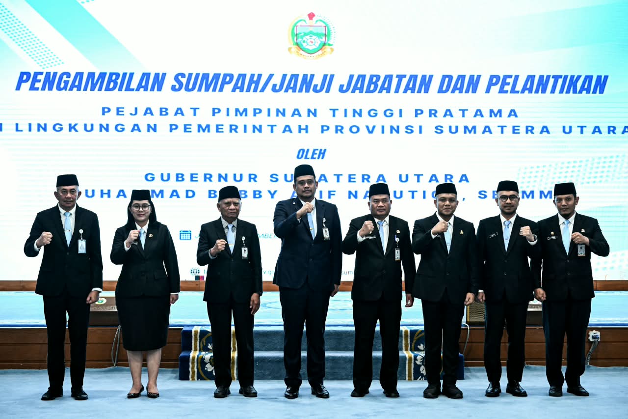 Bobby Nasution Lantik Tiga Pejabat Pimpinan Tinggi Pratama, Tekankan Target Pembangunan Terukur 1 Bobby Nasution Lantik Tiga Pejabat Pimpinan Tinggi Pratama, Tekankan Target Pembangunan Terukur