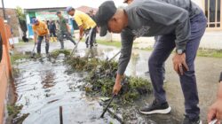 Rico Waas Tuntaskan Keluhan KTP hingga Pastikan Gang Cipto Diperbaiki Tahun Ini