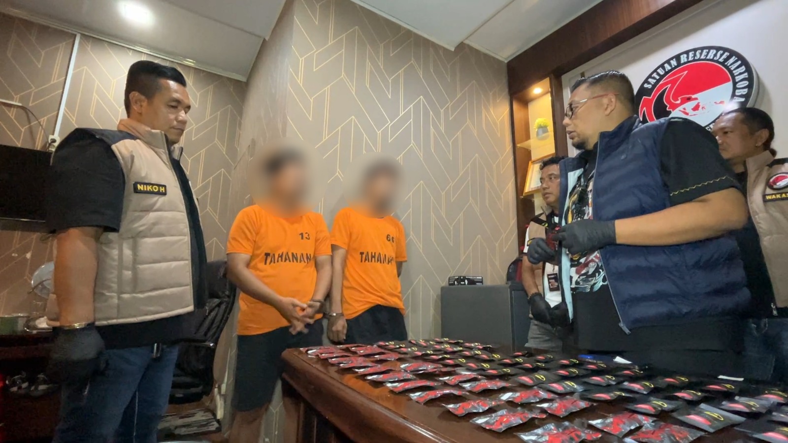 Bawa 100 Pcs Pod Getar Dari Kamboja, Seorang DJ Ditangkap Polisi