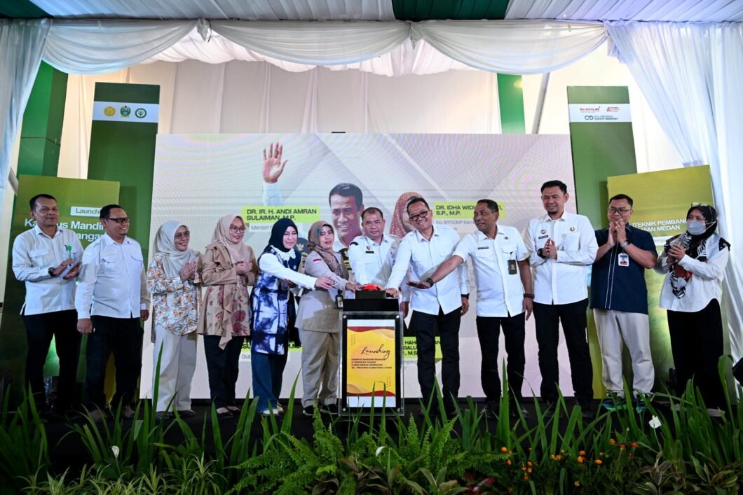 Peluncuran Kampus Mandiri Pangan, Pj Sekdaprovsu Dorong PT Jadi Contoh Pemanfaatan Lahan 1 Peluncuran Kampus Mandiri Pangan, Pj Sekdaprovsu Dorong PT Jadi Contoh Pemanfaatan Lahan