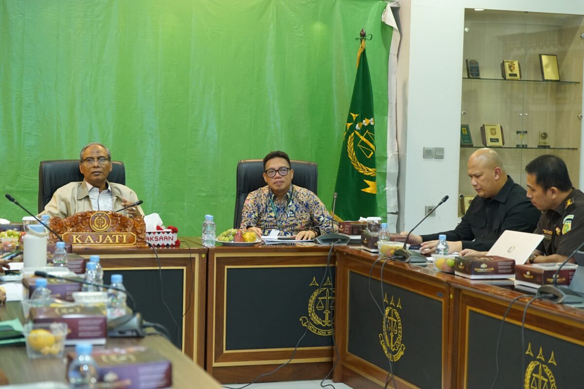 Kawal Proyek Strategis, Kajatisu Pimpin Rapat Koordinasi Program Percepatan Peningkatan Tata Guna Air 1 Kawal Proyek Strategis, Kajatisu Pimpin Rapat Koordinasi Program Percepatan Peningkatan Tata Guna Air