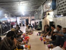 Nuansa Islami Lontong Soto Warnai Puasa Sunah Di Masjid Jamik Kebun Bunga Medan