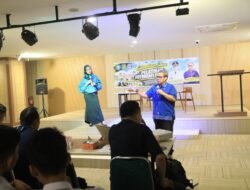 Rico Waas Dan PWPM Ajak Pelajar Dan Mahasiswa Berani Berkarya Lewat Foto
