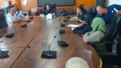 Warga Jalan Seroja Datangi Komisi 4 DPRD Medan Keberatan Pendirian Tembok