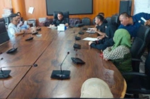 Warga Jalan Seroja Datangi Komisi 4 DPRD Medan Keberatan Pendirian Tembok