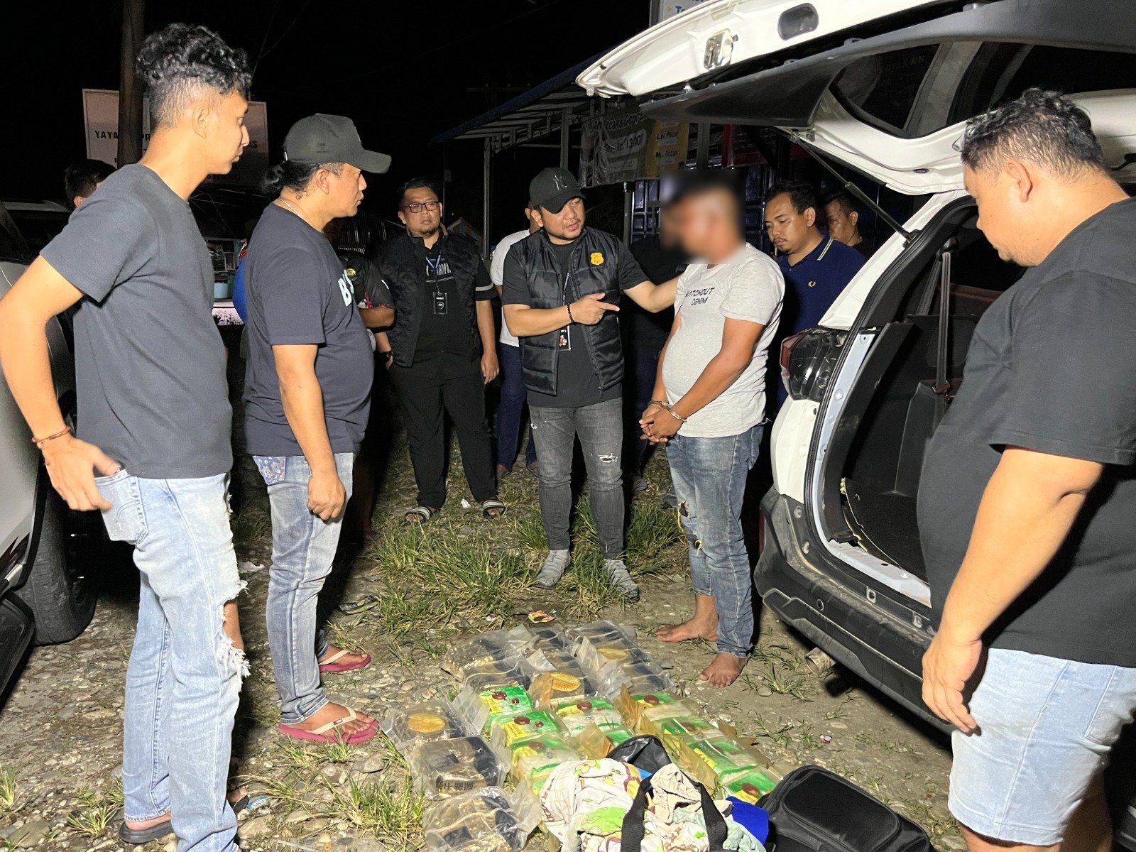 Tabrak Mobil Pelaku, Satres Narkoba Polrestabes Medan Gagalkan 24 Kilogram Sabu Ke Palembang