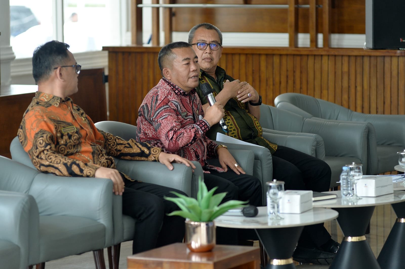 Akibat Asap, Warga Dihimbau Batasi Aktivitas Di Luar Rumah