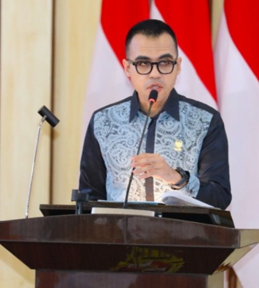 Anggaran UHC Rp 300 Miliar, DPRD Medan Desak Perlindungan Pasien Dan Kelayakan Gaji Nakes 1 Anggaran UHC Rp 300 Miliar, DPRD Medan Desak Perlindungan Pasien Dan Kelayakan Gaji Nakes